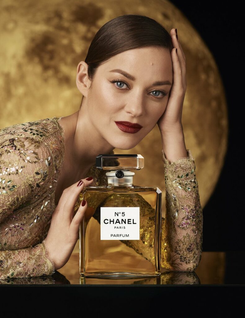 Chanel No 5 - New Mags