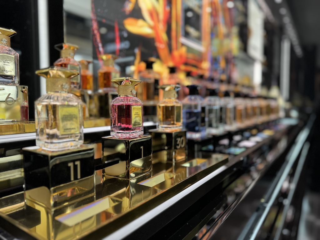 Place Vendôme: The Power of a Fragrance Consultation - WOWwatchers